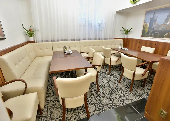 Otel Royal Plaza Prag