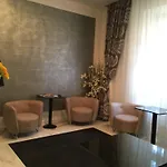 Hotel Royal Plaza 3*