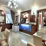 Royal Plaza Hotel 3*