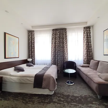 Royal Plaza Hotel Praga