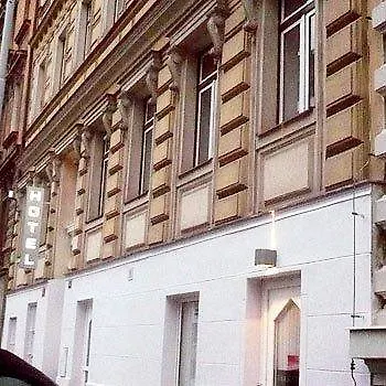 Royal Plaza Szálloda 3*